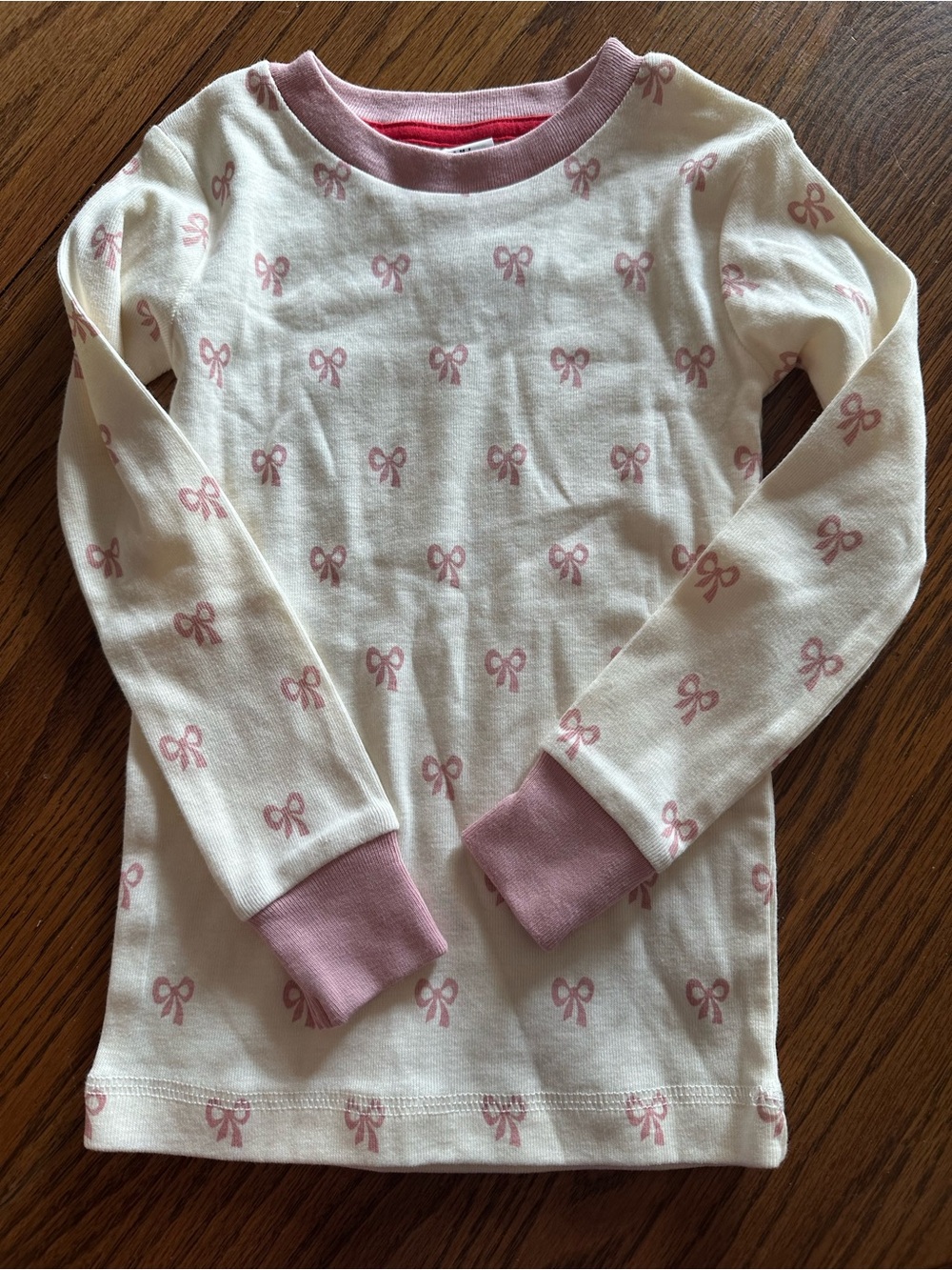 Mini Boden Cream Long Sleeve Pajama Top with Pink Bow Pattern